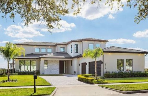 Luxury listing